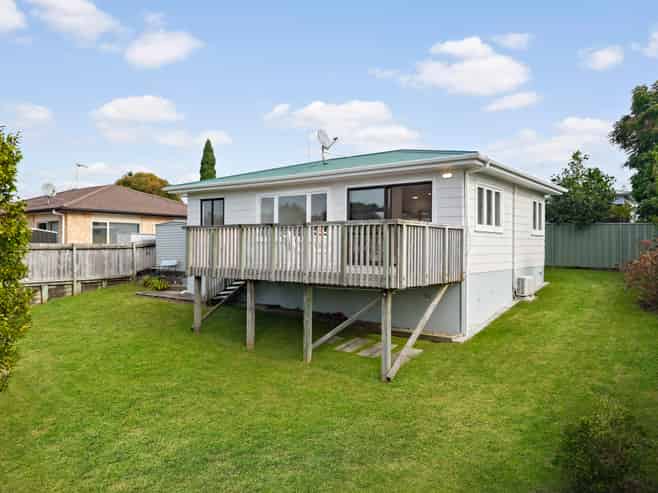 2/231 Birkdale Road, Birkdale