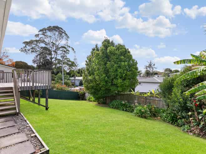2/231 Birkdale Road, Birkdale