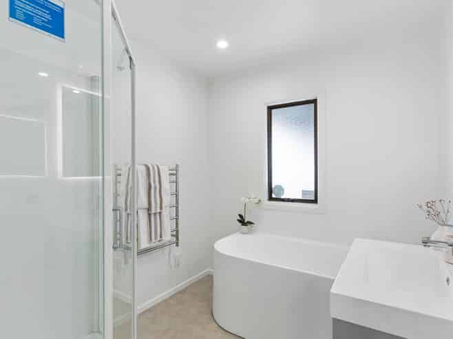 2/231 Birkdale Road, Birkdale