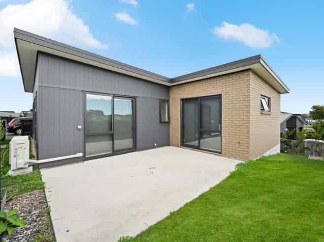 6/3 North Ridge Drive, Rototuna