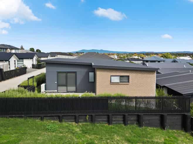 6/3 North Ridge Drive, Rototuna