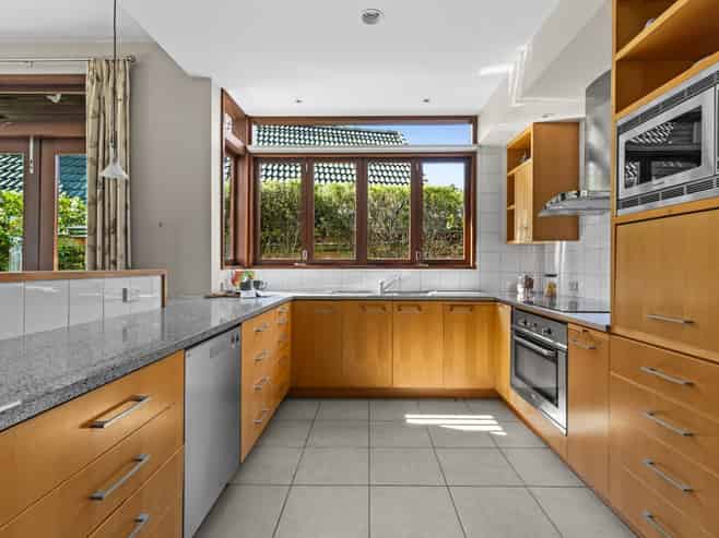 1A Gillean Street, Havelock North