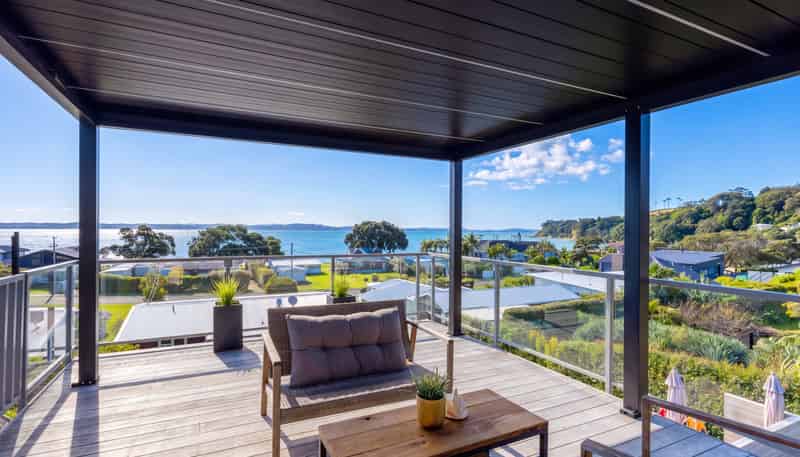 22 De Luen Avenue, Tindalls Beach