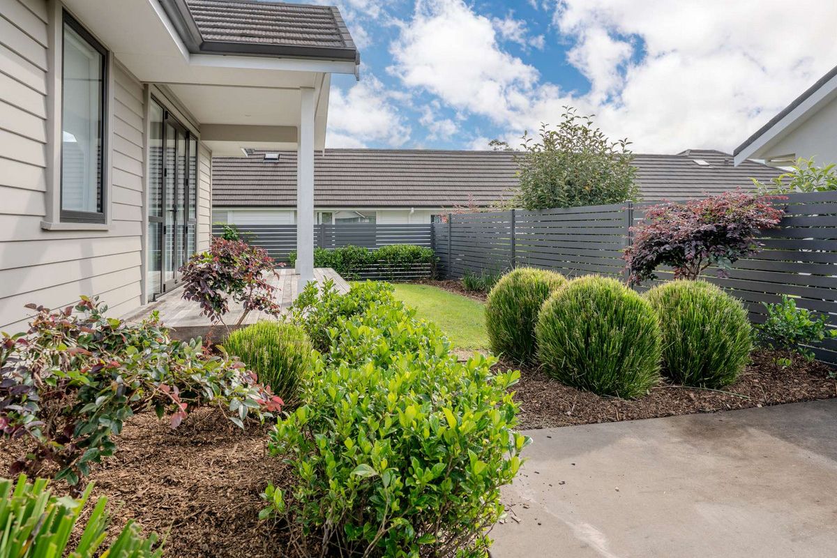 STYLISH LIVING IN A PREMIUM GATED COMMUNITY - Visning 2