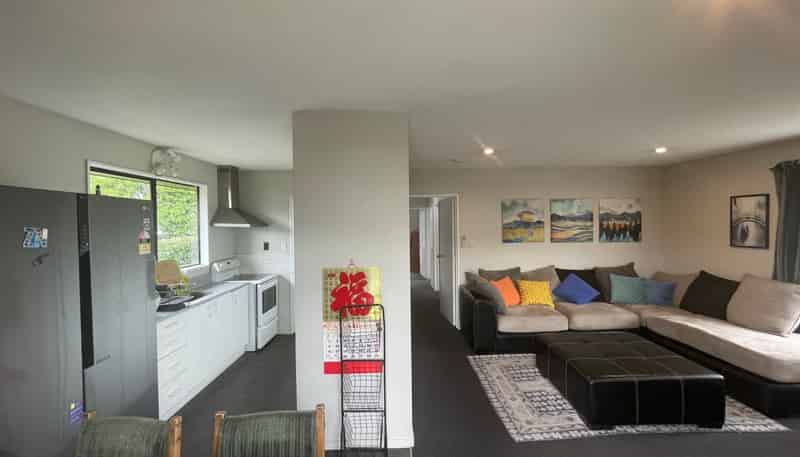 15b Newcastle Street, Phillipstown