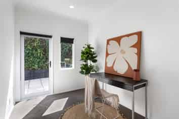 82C Fourth Avenue, Avenues