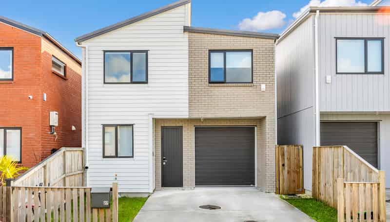 27 Coast Garden Drive, Hobsonville