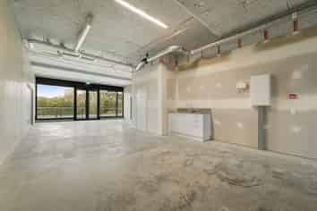 Affordable Commercial Opportunity!