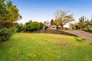 1634 Mountain Road, Inglewood