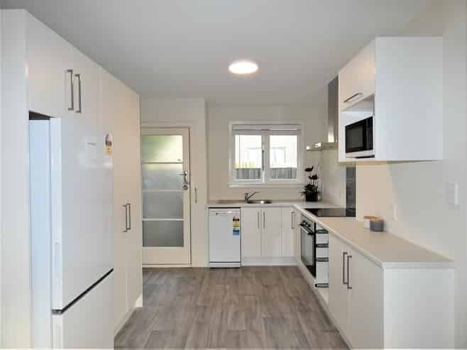 2/460 Manchester Street, Saint Albans