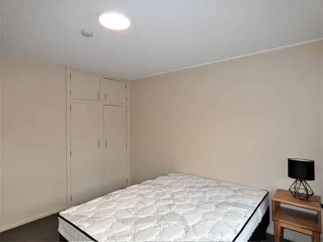 2/460 Manchester Street, Saint Albans