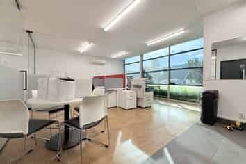 High Stud Penrose Warehouse | 366 m2