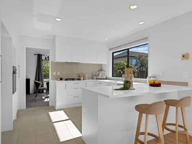 26 Thornbury Crescent, East Tamaki Heights