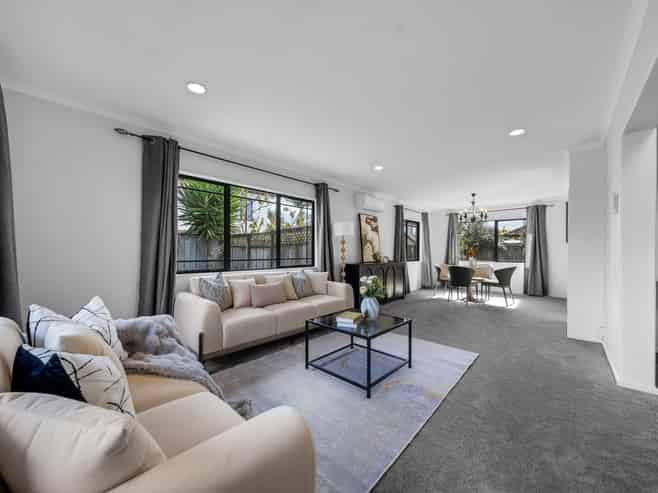 26 Thornbury Crescent, East Tamaki Heights