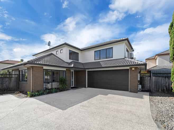 26 Thornbury Crescent, East Tamaki Heights