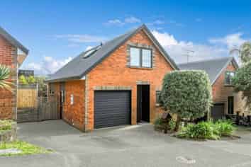 5/37 Fields Parade, Oteha