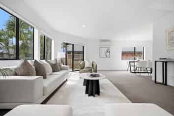 5/37 Fields Parade, Oteha