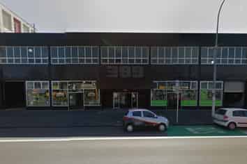 Contemporary Kingsland Office