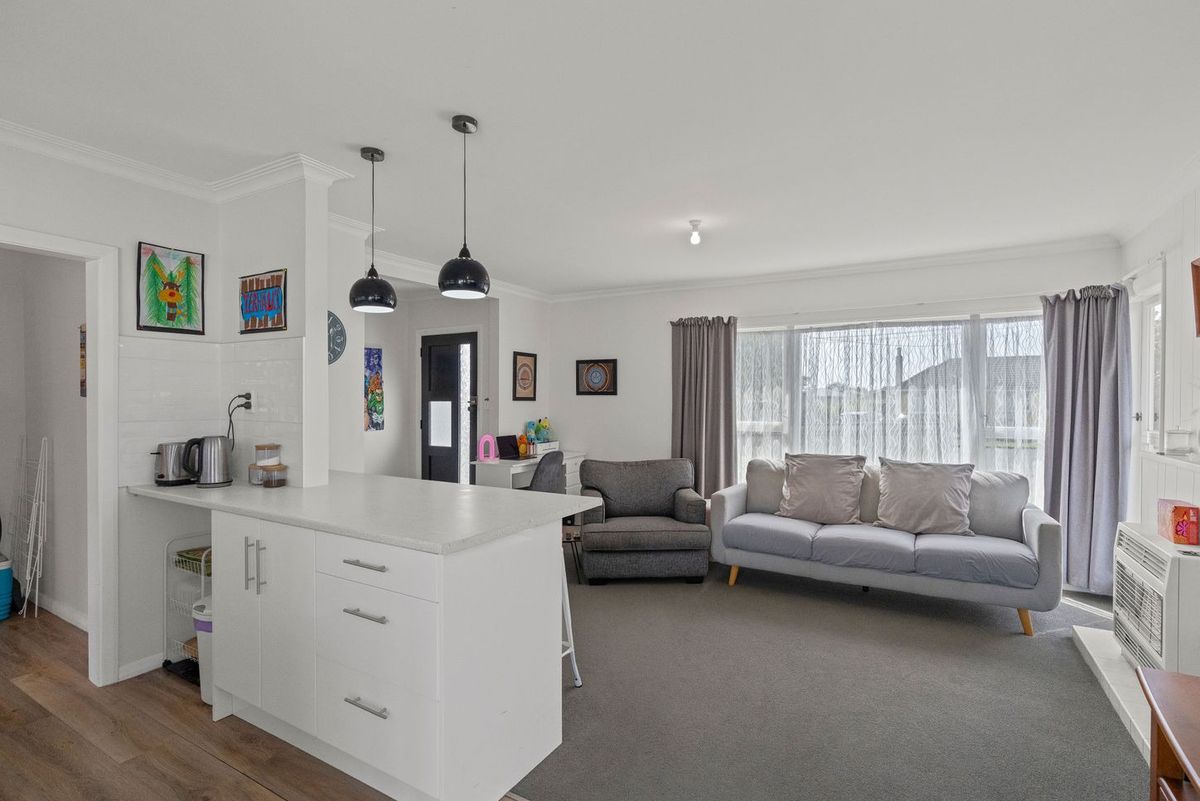 Sunny Three Bedroom Home - Ansicht 5