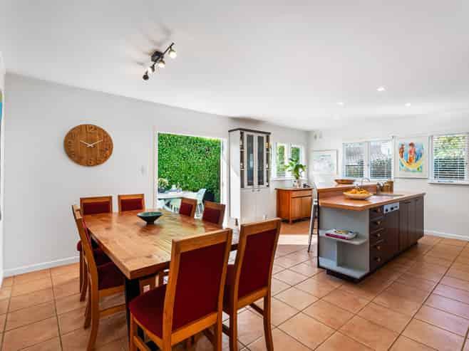 2/37 Inkerman Street, Onehunga