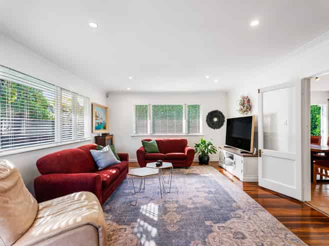 2/37 Inkerman Street, Onehunga