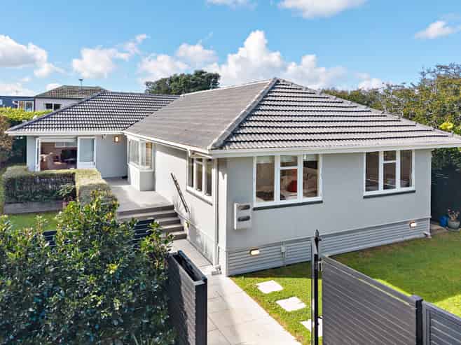 2/37 Inkerman Street, Onehunga