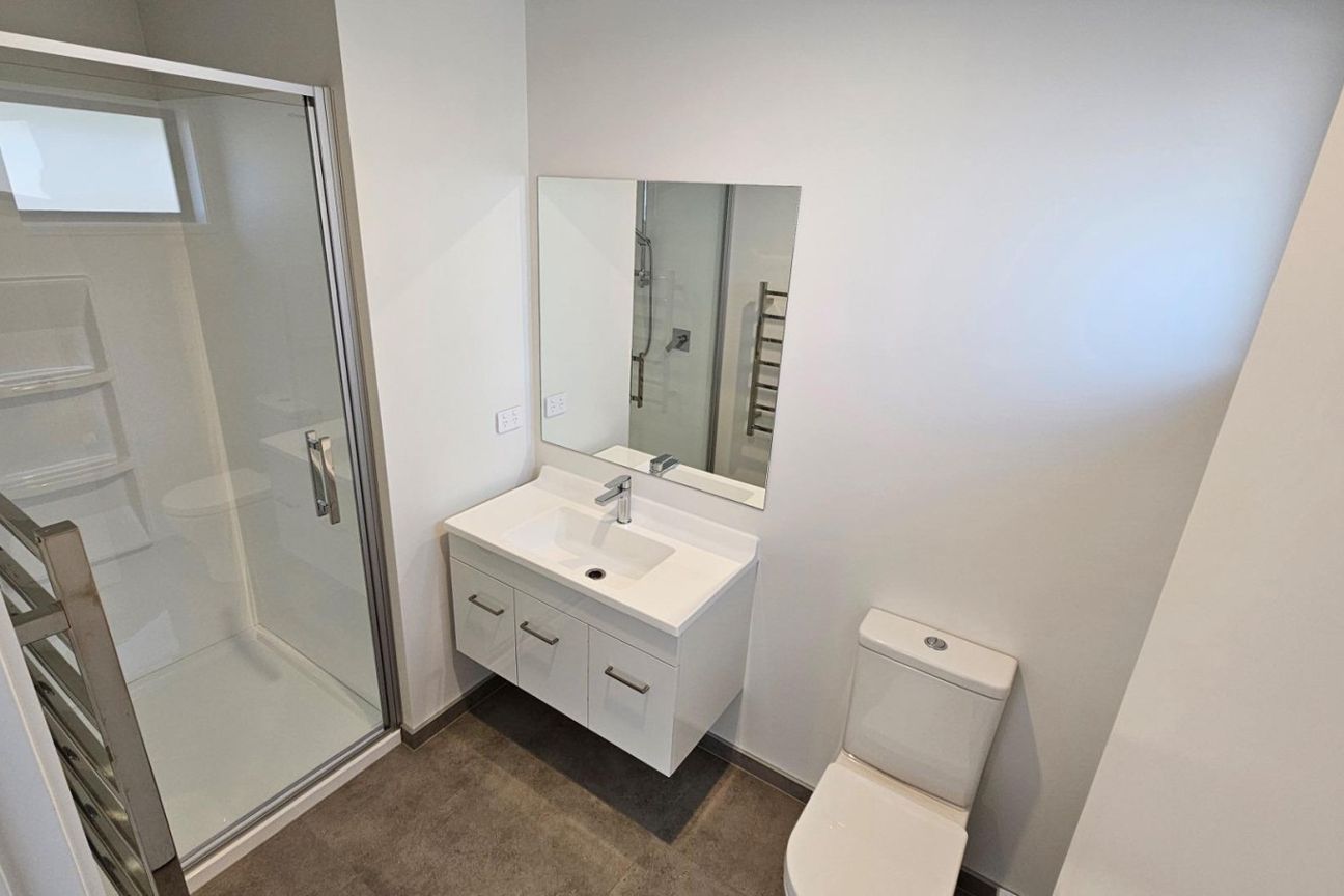 THREE BEDROOM CLOSE TO HOSPITAL - Ansicht 6