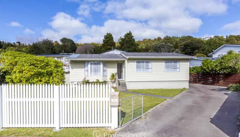17 Beryl Grove, Birchville