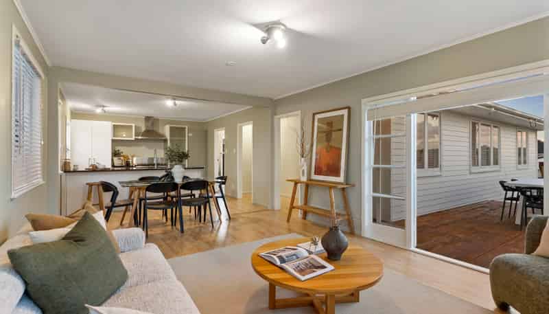 1/17 Fairclough Road, Beach Haven