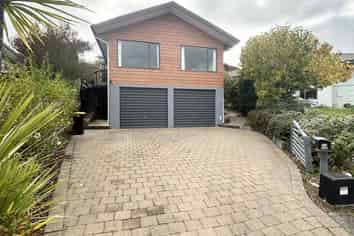 33 Towai Street, Stoke