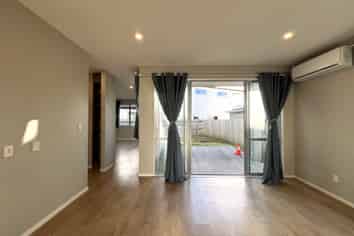 48 Toanui Road, Hobsonville