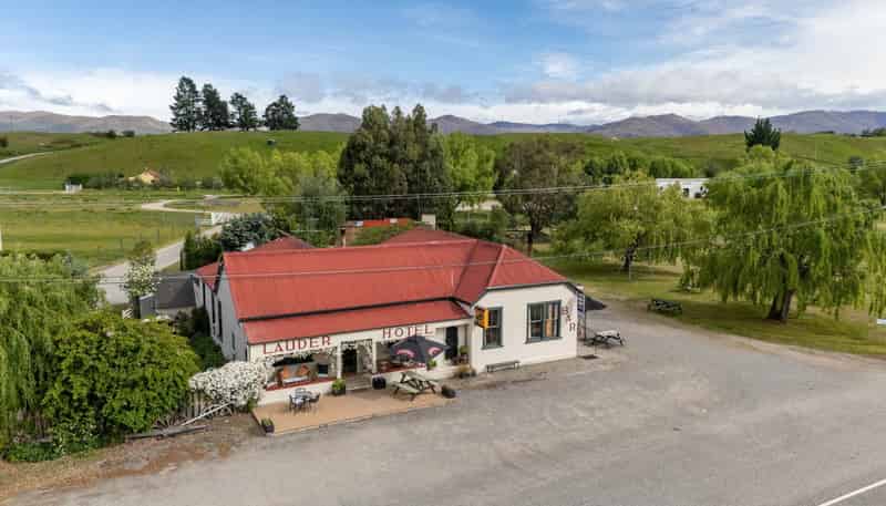 3313 Lauder-Omakau Road, Lauder
