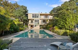 47 Fern Glen Road South, St Heliers