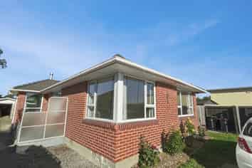22 Russley Road, Russley