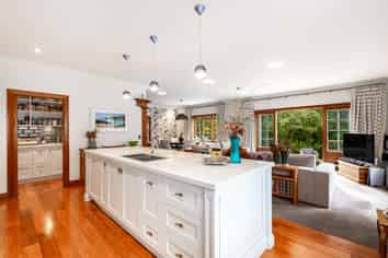 2 Glen Road, Kelburn