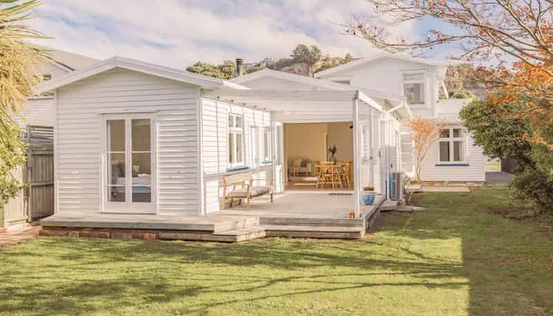 44 Celia Street, Redcliffs