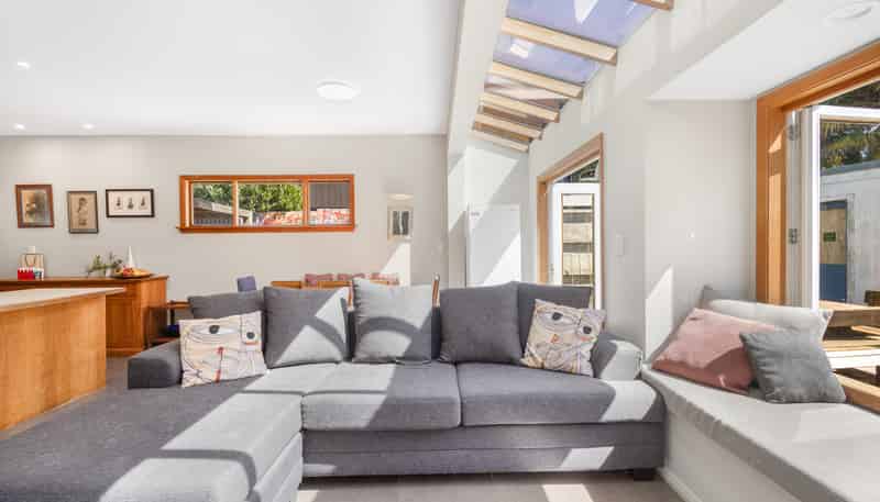 89 Office Road, Merivale