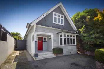 89 Office Road, Merivale