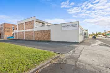 TE KUITI COMMERCIAL PROPERTY- MULTIPLE OPTIONS