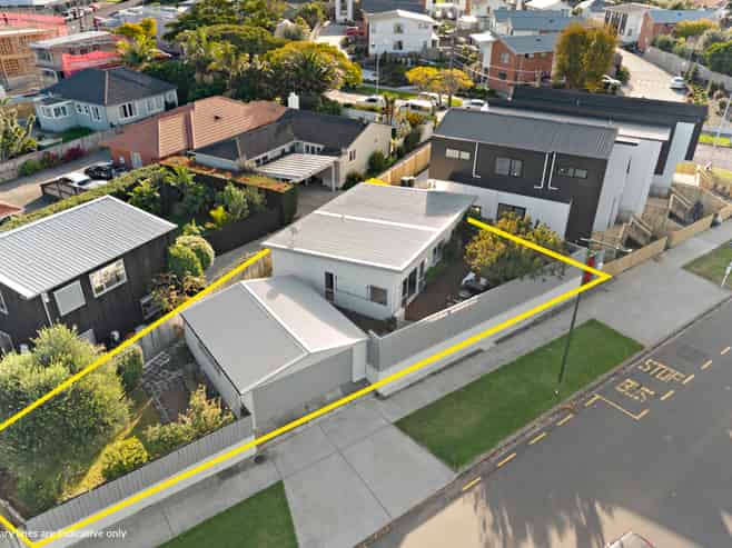 72 Waitangi Road, Onehunga