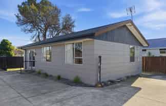 21 Carters Road, Aranui