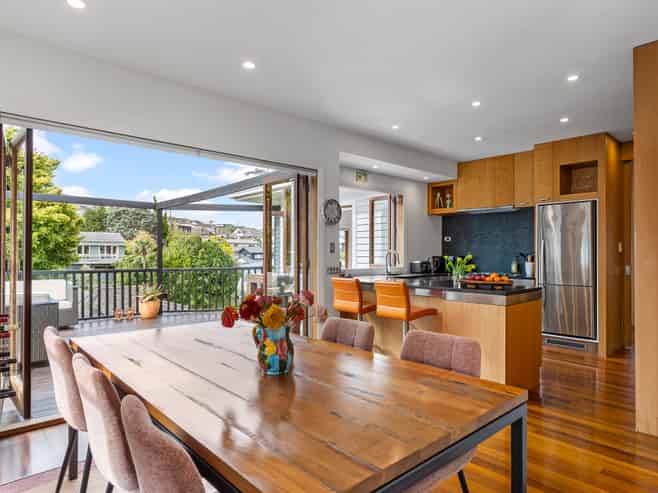 11 Clarendon Road, Saint Heliers