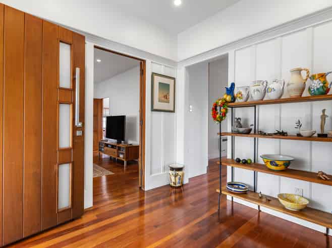 11 Clarendon Road, Saint Heliers