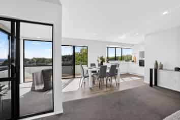 1/6 Calluna Crescent, Totara Heights
