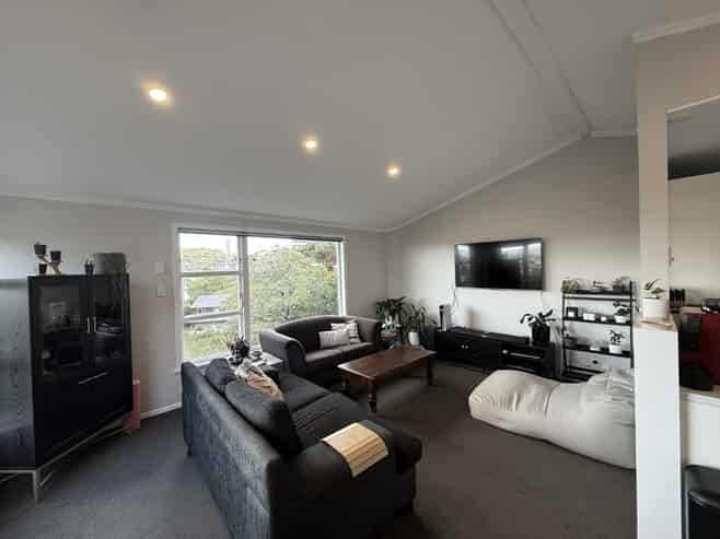59 Winston Street , Crofton Downs