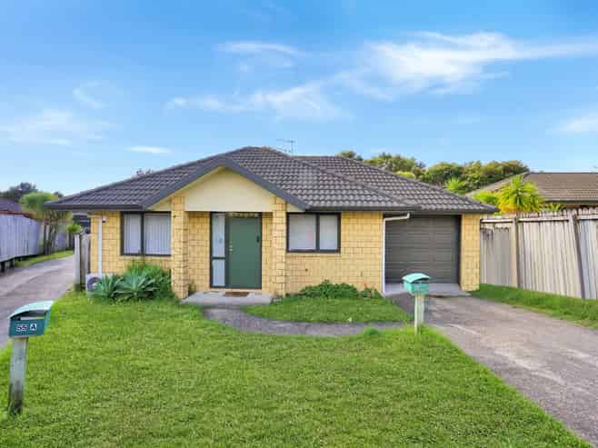 B/55 Raphoe Road , Flat Bush