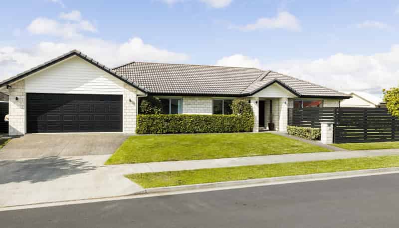 3 Teatree Close, Huntington