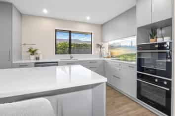 12 James Hight Drive, Halswell