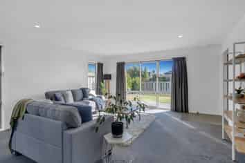 129 Infinity Drive, Pegasus