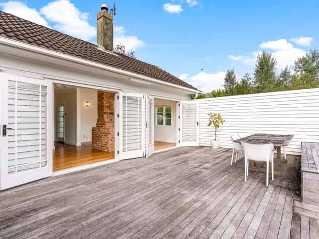 2 Paerimu Street, Orakei